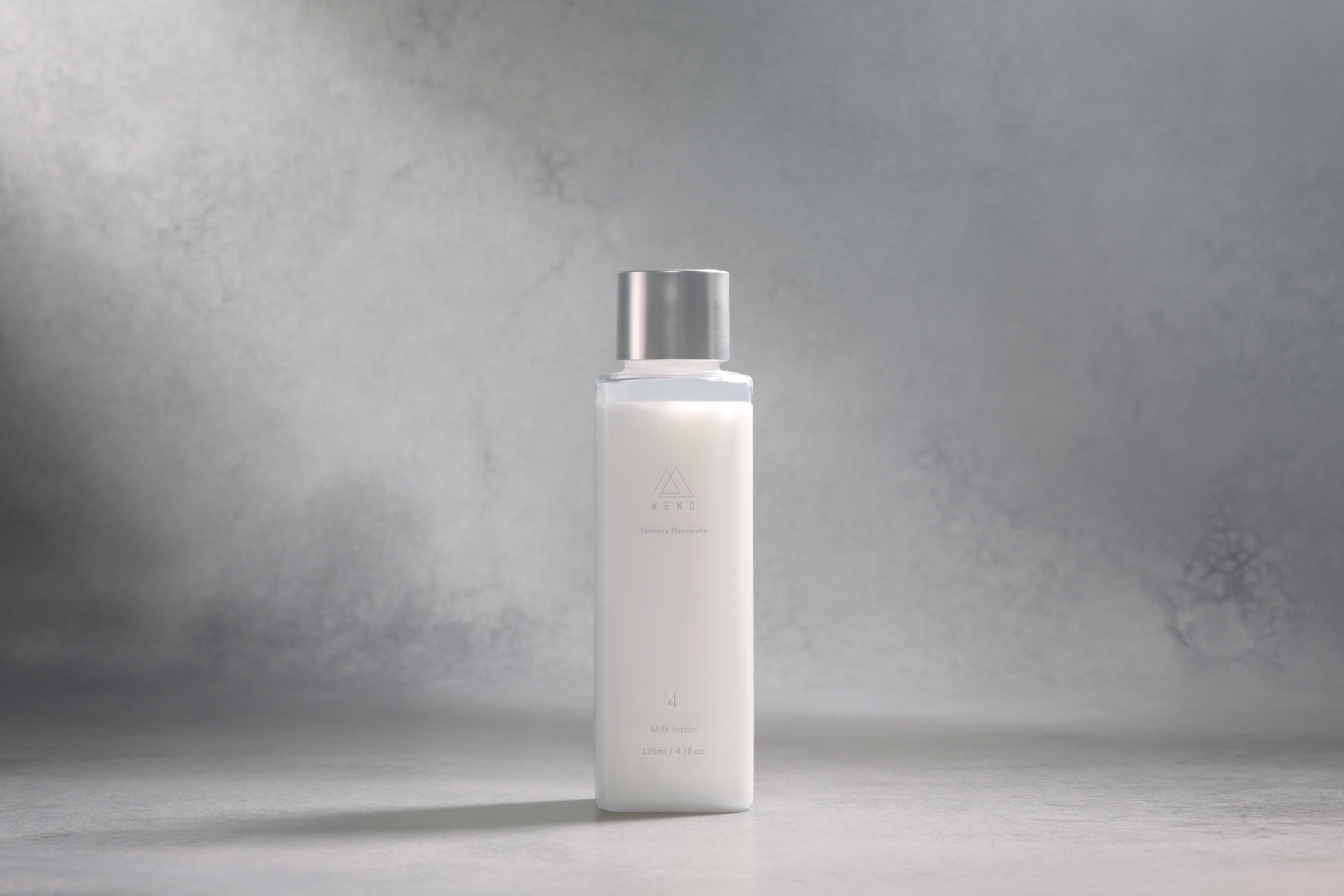 Tsubasa Masuwaka 4 Milk lotion